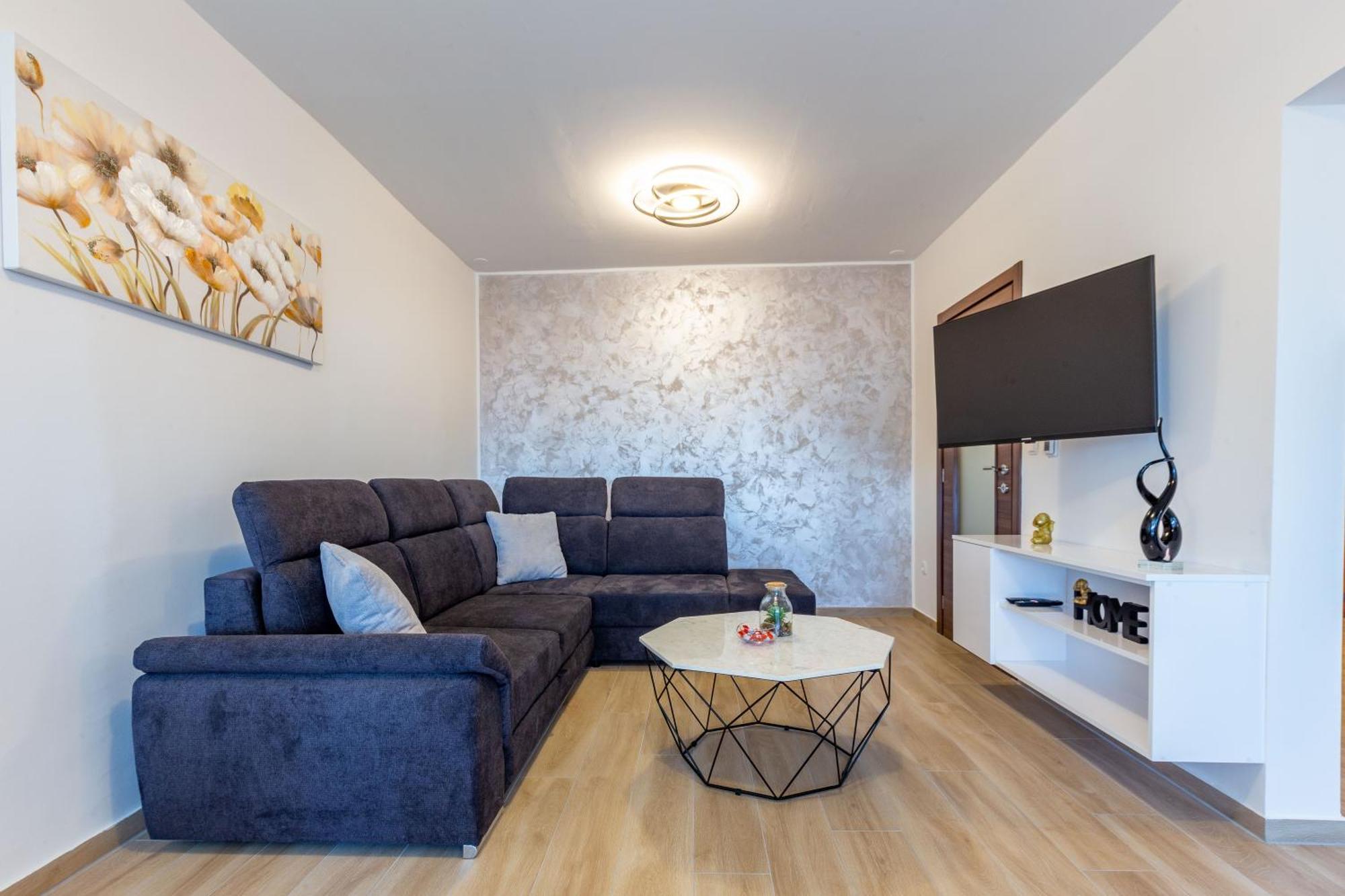 Apolon 2Bdr Apartment With Balcony زادار المظهر الخارجي الصورة