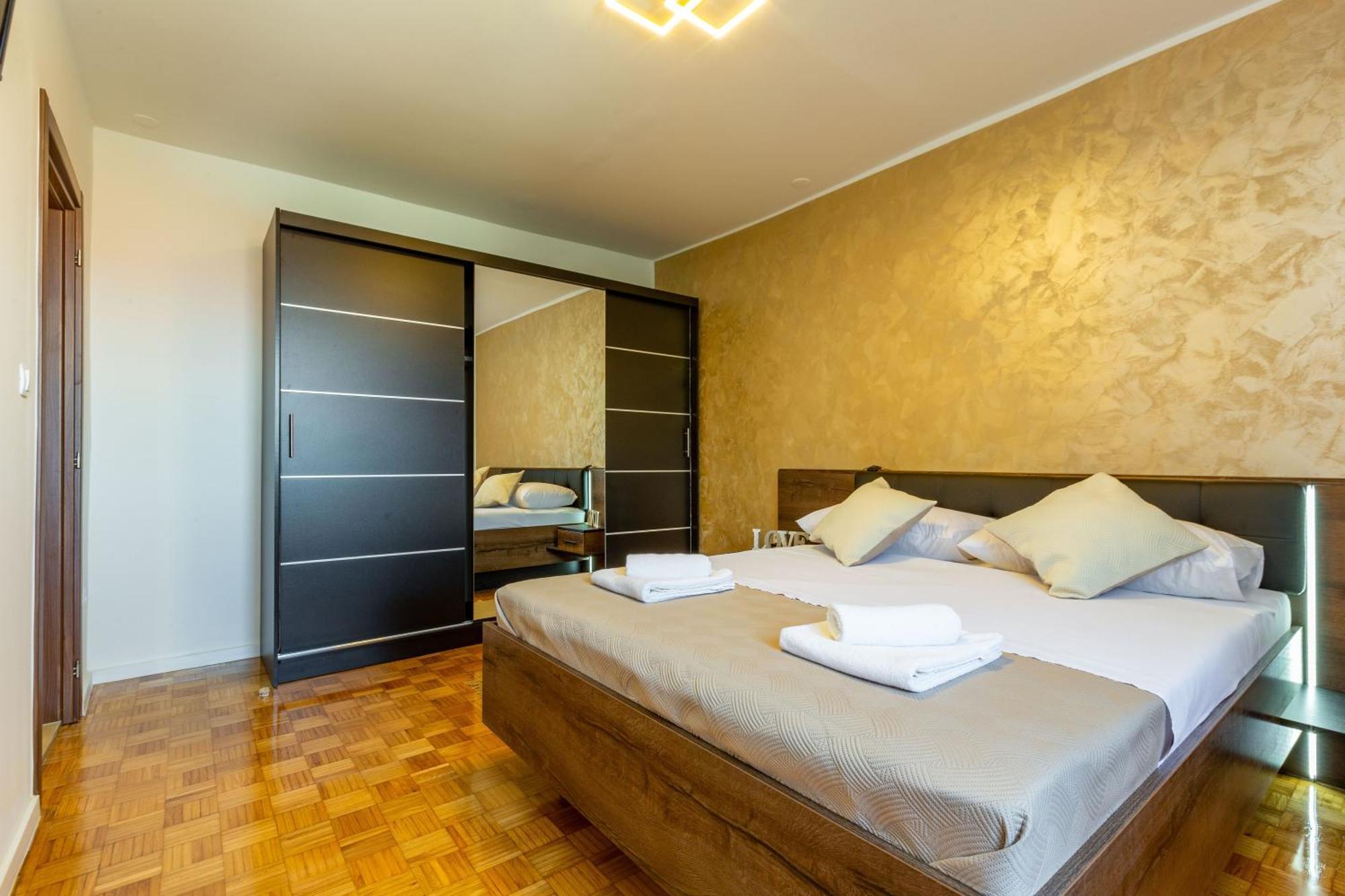 Apolon 2Bdr Apartment With Balcony زادار المظهر الخارجي الصورة