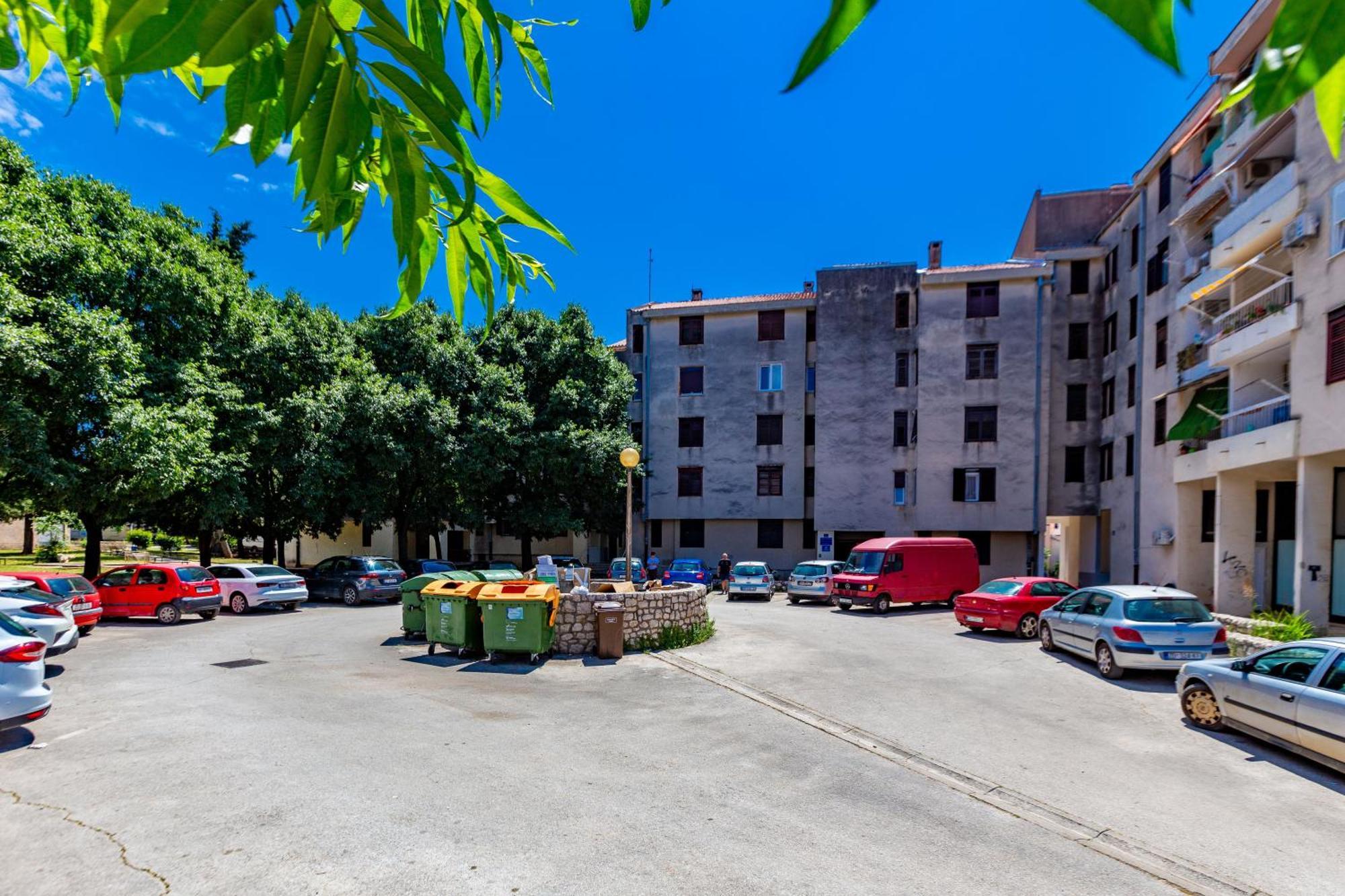 Apolon 2Bdr Apartment With Balcony زادار المظهر الخارجي الصورة